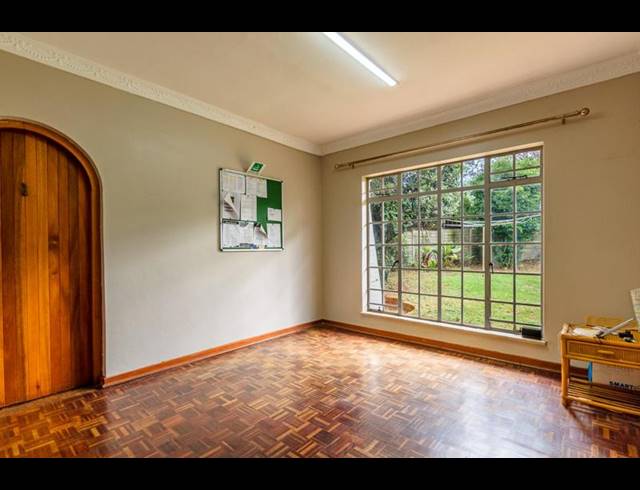 4 BEDROOM HOUSE FOR SALE IN HOWICK CENTRAL